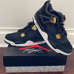 Air Jordan 4 Retro